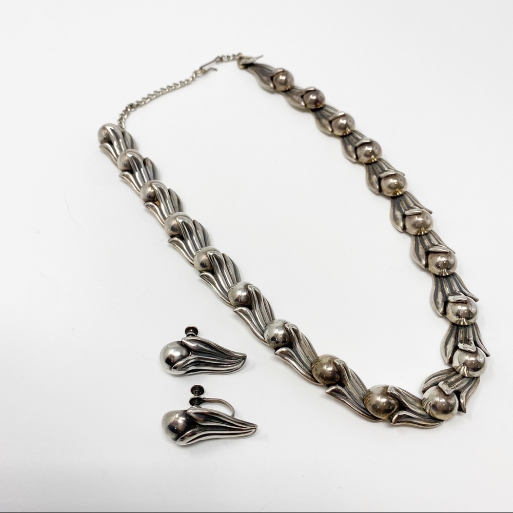 61 Los Castillo vintage taxco choker necklace